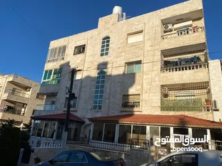  1 شقة ط3 قرية النخيل  115م  مع إطلالة خلابة على شارع المطار
