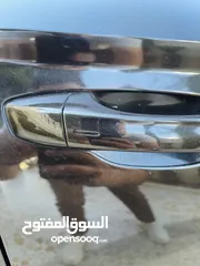  9 سيات أتيكا