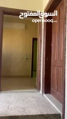  4 منزل للإيجار/ الزرقاء / حي رمزي