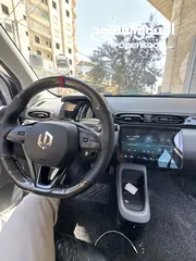  1 سيارة كهرباء للبيع leapmotor