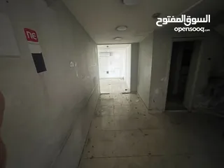  2 مخازن للايجار