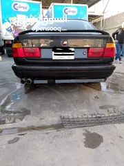  7 بيها مجال BmW موديل 1990