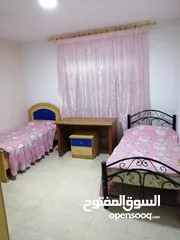  4 شقه مفروشه للبيع ضاحيه رشيد قرب جامعه الاردنيه