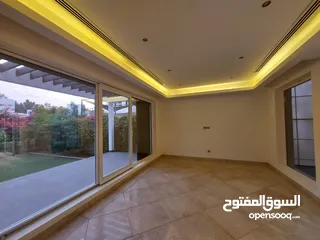  15 4 Bedrooms Villa for Rent in Madinat Sultan Qaboos REF:1017AR