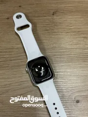  4 Apple Watch Series 8 45