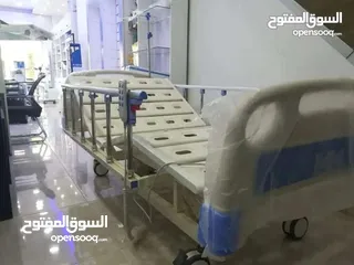  4 سرير طبي كهربائي