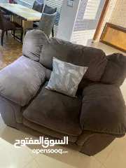  12 بدك تجدد طقم البيت قديم  وتغير الشكل وتغير الاسفنج  او تفصل طقم جديد بأقل الأسعار والجودة العالية
