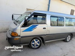  11 باص h100 للبيع