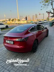  5 Tesla model 3 s