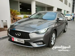  1 2017 Infiniti Q30