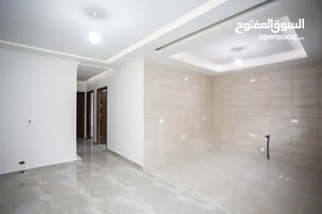  1 عرض خاص و حصري لاخر شقه بالعماره و من المالك مباشره و بسعر مغري في اجمل مناطق الجبيهه
