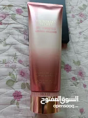  5 مستحضرات فاخرة للبيع وعطور واكسسورات ستاتي ورجالي