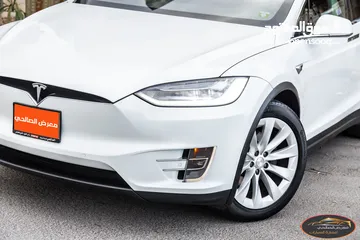  2 Tesla Model X 100D  2018  السيارة بحالة الوكالة