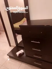  3 غرفه نوم للبيع من دون خزانه