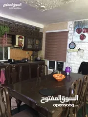  15 منزل مستقل للبيع في شارع الوينك مكون من اربع شقق بسعر مغري جدااا
