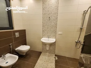  23 فيلا متلاصقة للبيع في عبدون - ref : 14510