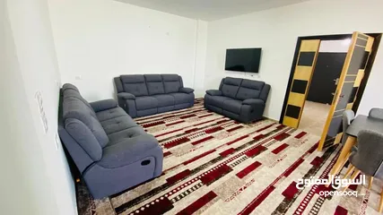  3 *-شقة للبيع في مدينة  الخليل