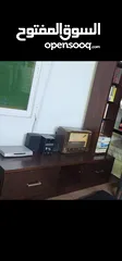  3 مكتب مدير. + كراسي ستولز+ بوفيه تلفزيون مع رفوف جانبيه