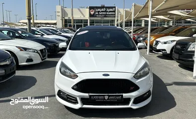  2 Ford Focus ST 2017