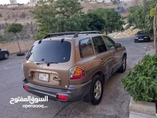  4 هونداي سنتافي للبيع موديل 2002 بحالة الشركه