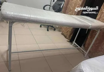 1 تخت بشره للمراكز التجميليه