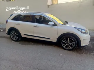  5 كيا نيرو 2018