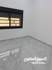  8 منزل مميز للبيع في الزرقاء  من المالك مباشرة