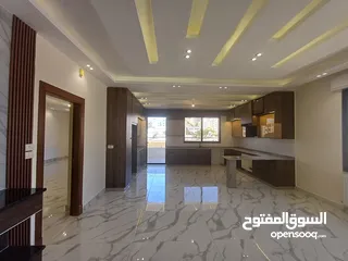  14 شقه فاخره للايجار لم تسكن خلدا