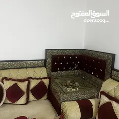  1 اثاث منزلي ( كراسي مجلس صناعه سوريه )