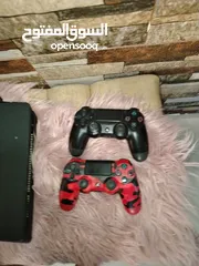  5 بلاستيشن 4للبيع مع ثلاث أيادي