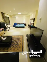  11 فيلا متلاصقه للبيع في اجمل مواقع واعلى نقطه في ظهير بناء شخصي وليس تجاري