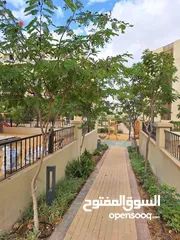  5 فيلا تقسيمه مميزه جدا للبيع بكمبوند ستون بارك دايركت على الدائرى Stone Park New Cairo