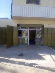  3 مجمع تجاري للبيع