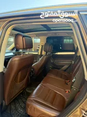  6 Volkswagen Touareg