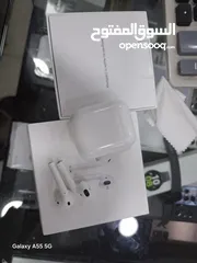  3 Air pods 2 بحالة ممتازة جدا