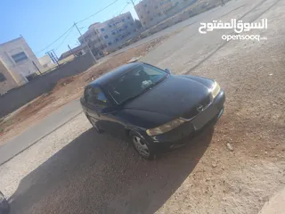  1 اوبل فكترا جوهرة موديل 2000 اوتوماتيك للبيع
