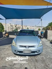  1 4000 دينار هوندا أكورد هايبرد 2005 للبيع