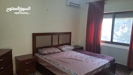 9 شقة مؤثثة للبيع مقابل سيفوي شميساني