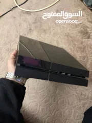  4 playstation 4 بلايستيشن فور مع مجموعة العاب قوية