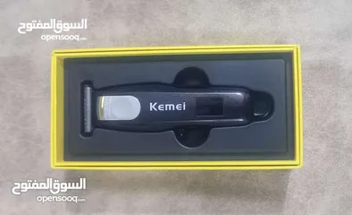  1 مكينة حلاقة kemei الاصليه