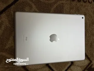  1 ايباد 9 للبيع 64 قيقا استعمال خفيف جدا للدراسه بحاله الوكاله