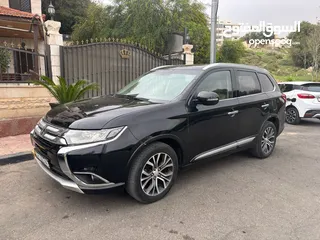 1 Mitsubishi outlander