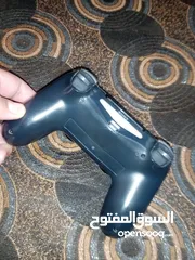  2 اغراض بلايستيشن 4 اقرأ الوصف