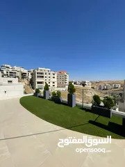  21 شقه أبراج عبدون الطابقية الفاخره/ روف بمساحة 300 متر مع ترسات خارجيه 250 متر