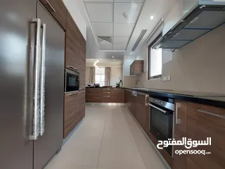  4 3 + 1 BR Amazing Duplex with Private Pool in Muscat Bay