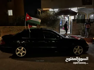  1 للبيع مرسيدس 2004 فحص كامل كاش فقط السيارة ما شاء الله عليها محدث 2009 فتحة عادية لا ينقصها شيء