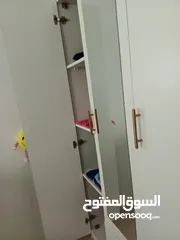  7 غرفه نوم اطفال للبيع  خزانه وسرير عدد 2 وكومودينا وتواليت وفراشات عدد2 وكفرات عدد2