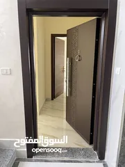  7 شقة طابق اول