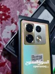  12 رام 24 مستعمل اخو الجديد Not 40 pro جيجا 256 أغراضة والكرتونه الأصلية كفالة الشركة متوفر توصيل