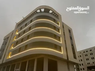  2 مساحات للايجار\ عمارة حمايل سنتر 2